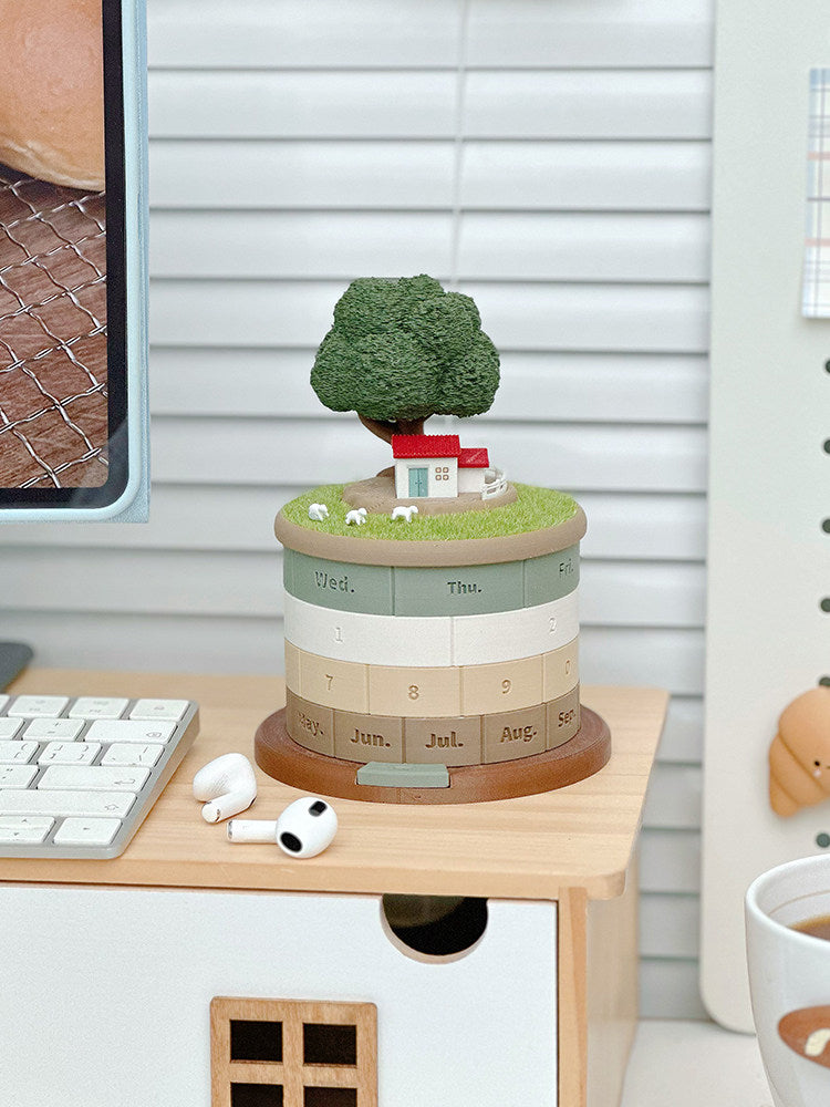 Woodland Perpetual Calendar & Keepsake Box